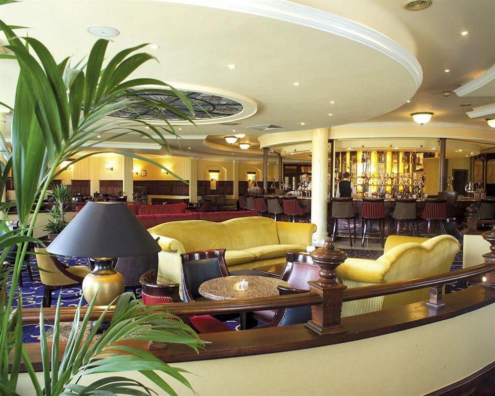 Slieve Russell Hotel Баликонъл Екстериор снимка
